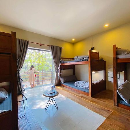 S'Nghe Homestay Mang Den Kon Von Kla Exterior photo
