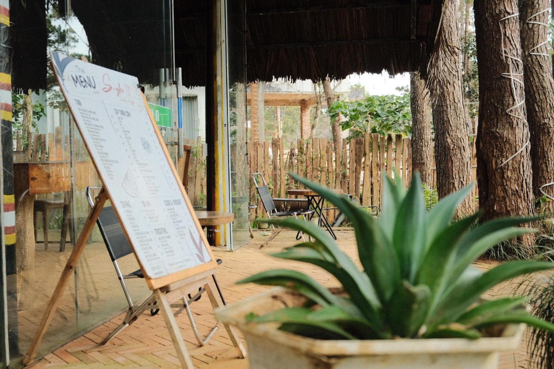 S'Nghe Homestay Mang Den Kon Von Kla Exterior photo