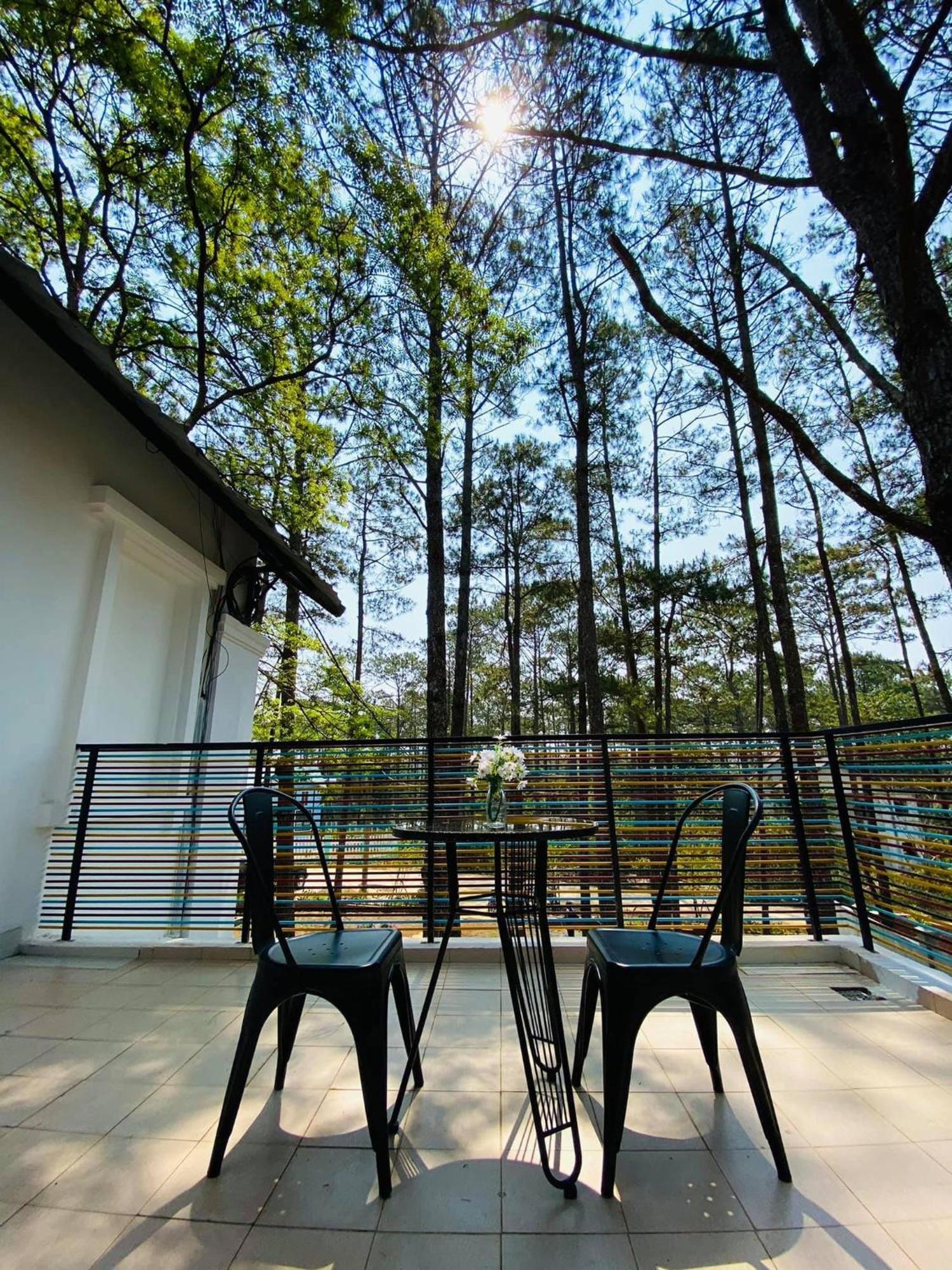 S'Nghe Homestay Mang Den Kon Von Kla Exterior photo