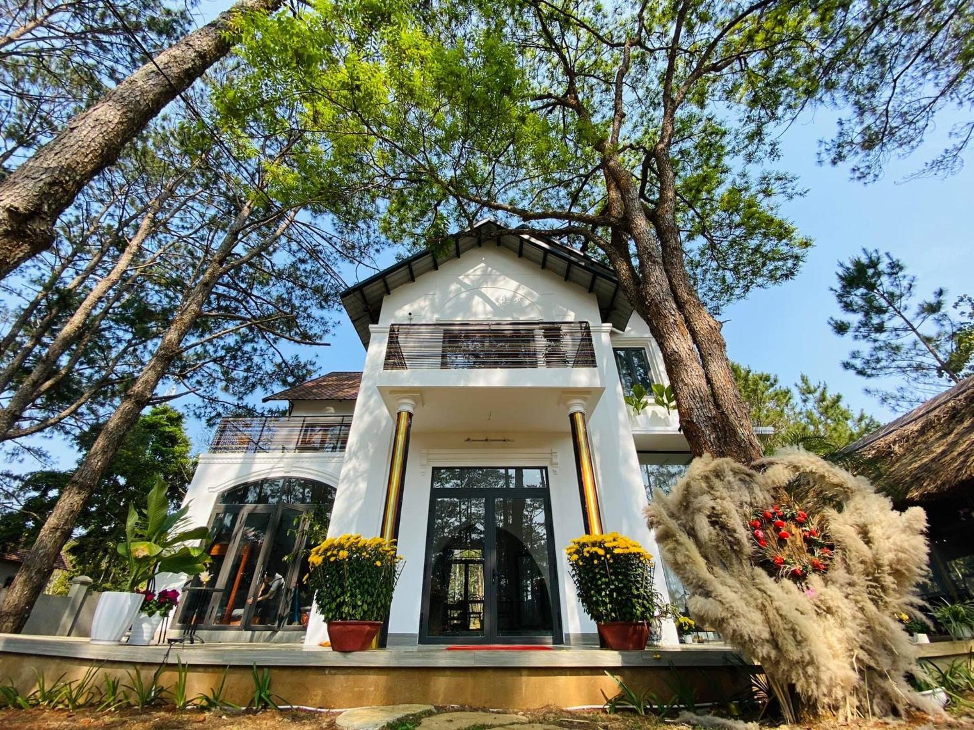 S'Nghe Homestay Mang Den Kon Von Kla Exterior photo